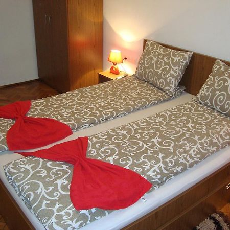 Apartament Miruna Sibiu Filarmonicii Szoba fotó
