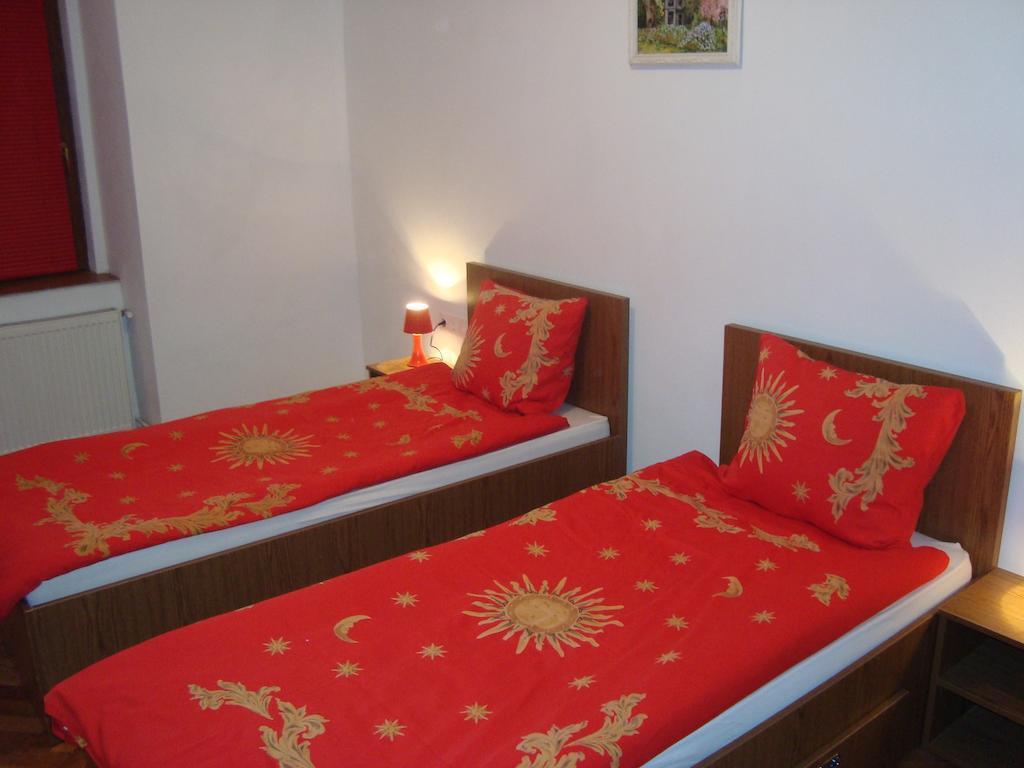 Apartament Miruna Sibiu Filarmonicii Szoba fotó